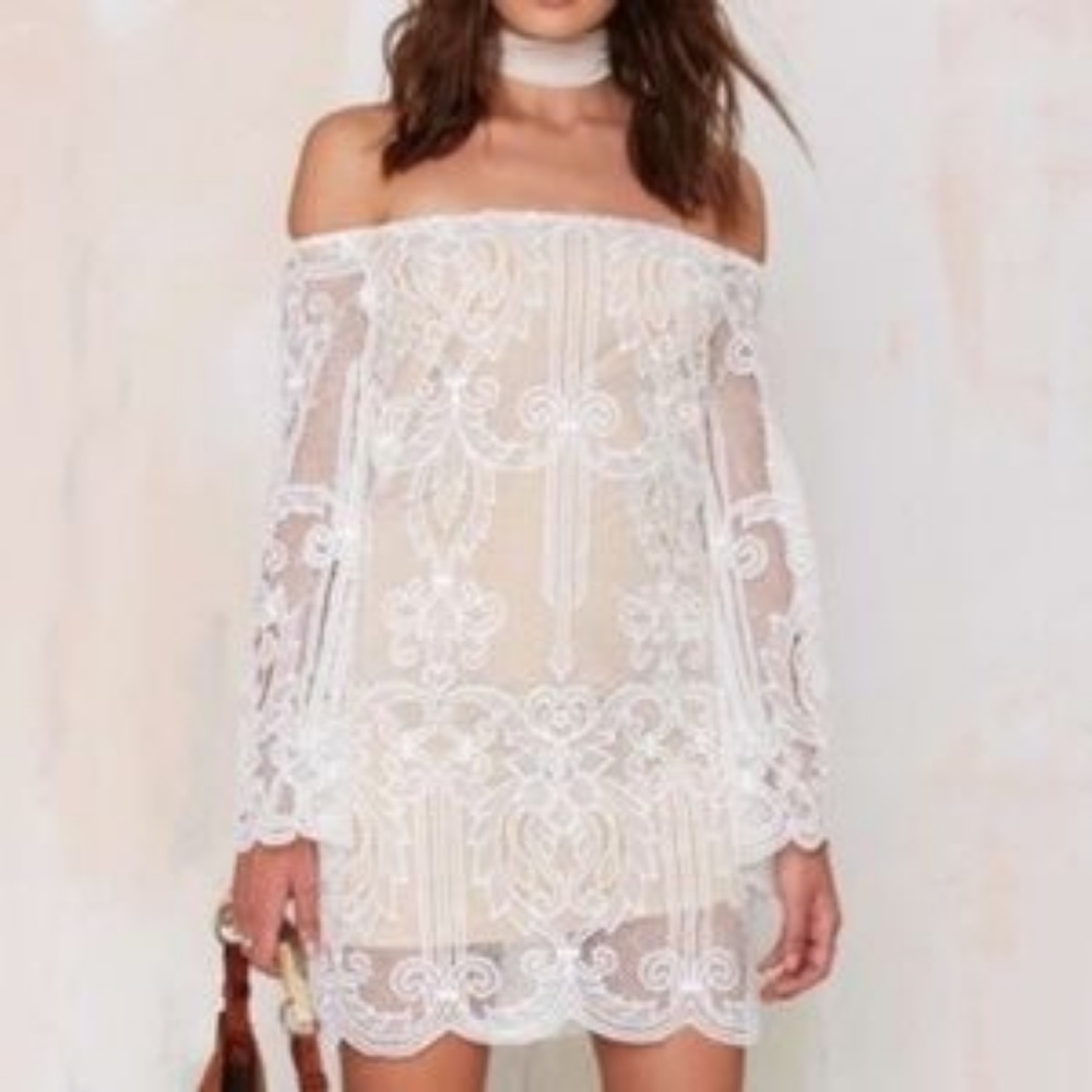 Olivaceous White Lace Off-the-shoulder Dress